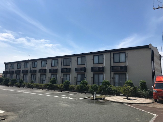 西鉄柳川駅よりバス18分 築20年8ヶ月 2階建の賃貸物件