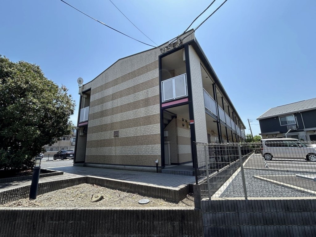 新茂原駅より徒歩14分 築20年7ヶ月 2階建の賃貸物件