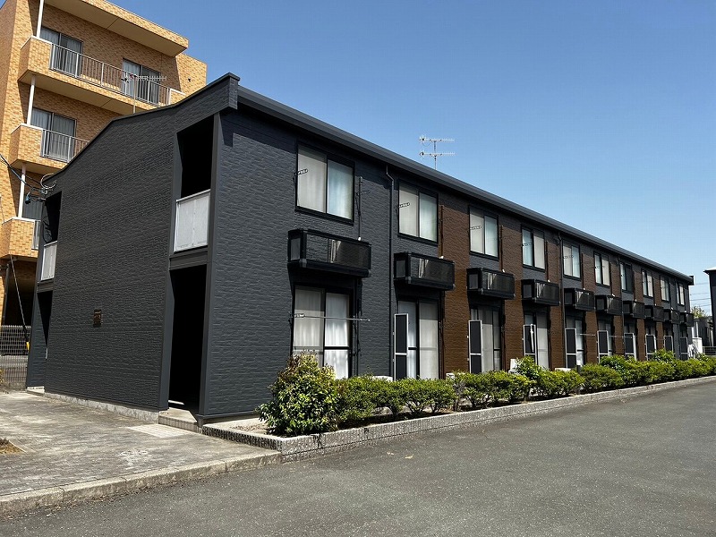 三河鹿島駅より徒歩10分 築20年8ヶ月 2階建の賃貸物件