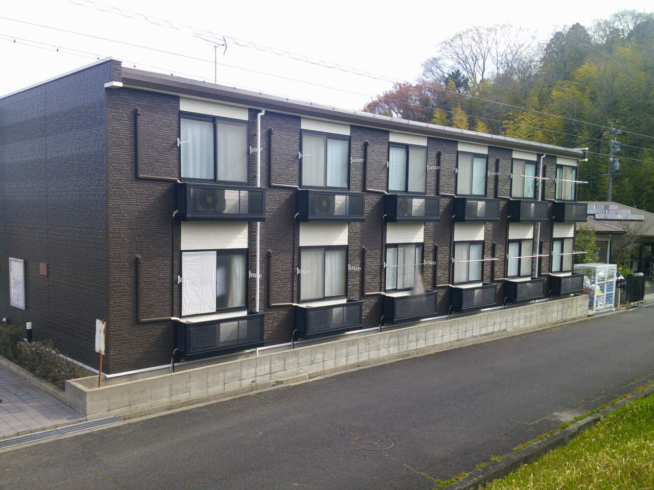 名張駅より徒歩14分 築20年7ヶ月 2階建の賃貸物件