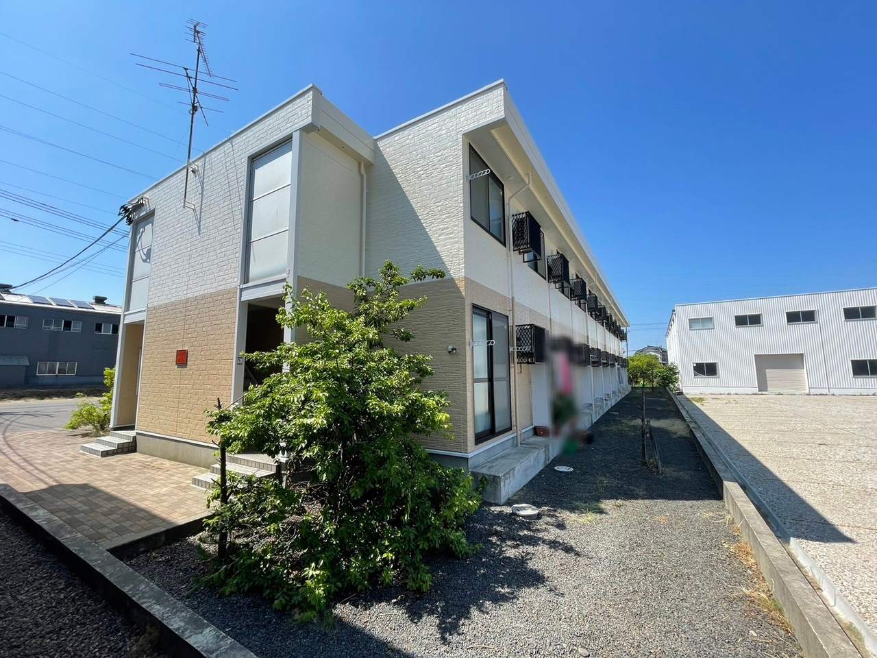 レオパレスブレイスパティオの賃貸物件