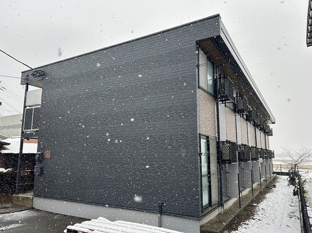 燕駅より徒歩20分 築19年4ヶ月 2階建の賃貸物件