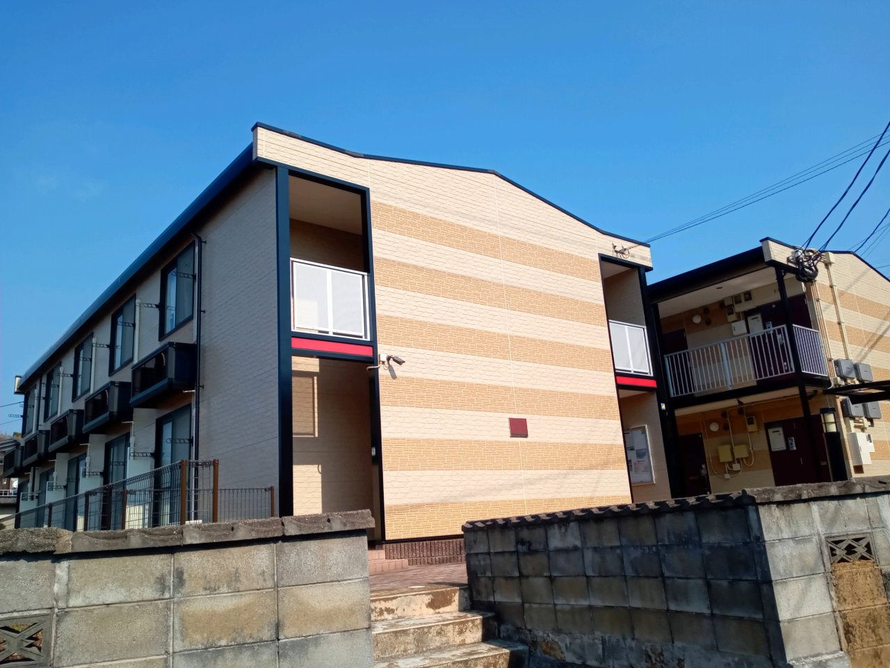 蛍茶屋駅よりバス10分 築20年8ヶ月 2階建の賃貸物件