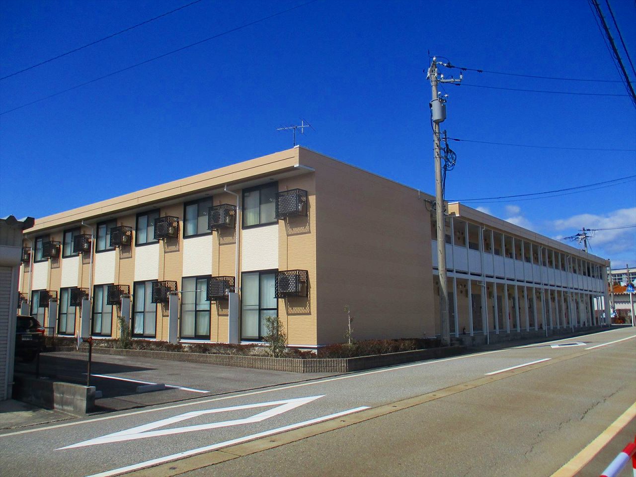 電鉄黒部駅より徒歩14分 築20年1ヶ月 2階建の賃貸物件