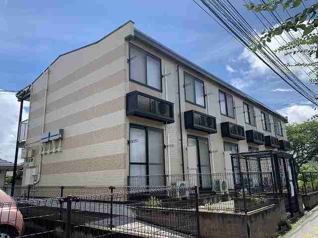 武雄温泉駅より徒歩13分 築20年4ヶ月 2階建の賃貸物件