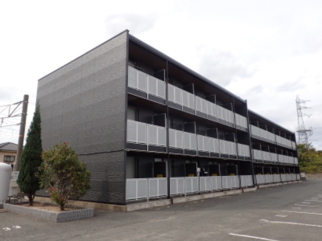 宇部岬駅より徒歩8分 築20年2ヶ月 3階建の賃貸物件