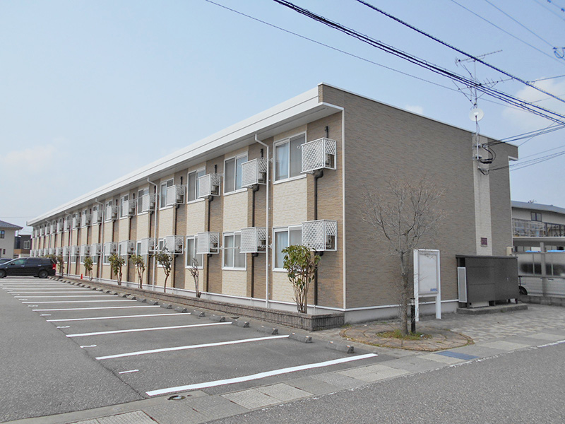 砺波駅より徒歩18分 築19年9ヶ月 2階建の賃貸物件