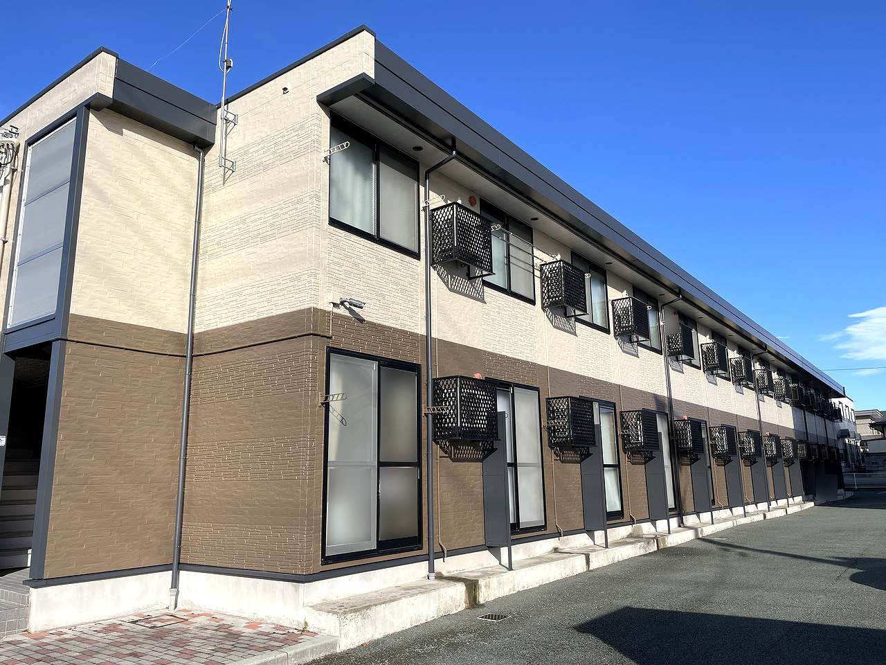 山形駅より徒歩18分 築20年6ヶ月 2階建の賃貸物件
