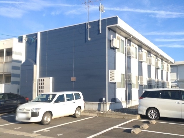 青森駅よりバス15分 築20年1ヶ月 2階建の賃貸物件