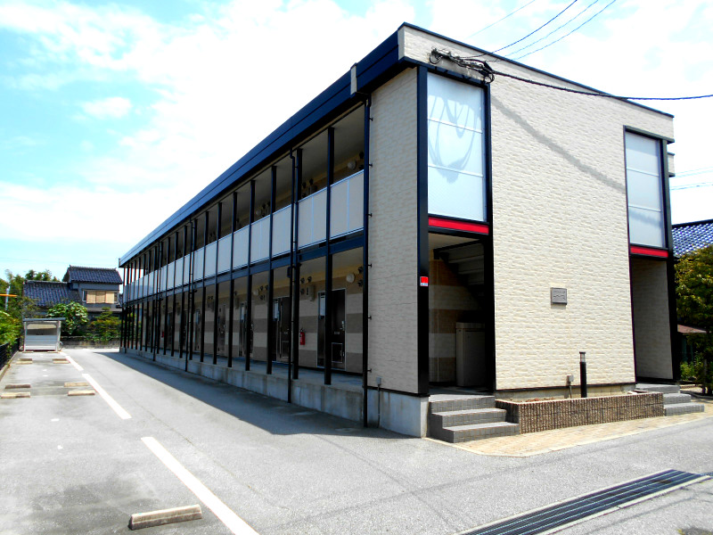 中滑川駅より徒歩3分 築20年2ヶ月 2階建の賃貸物件