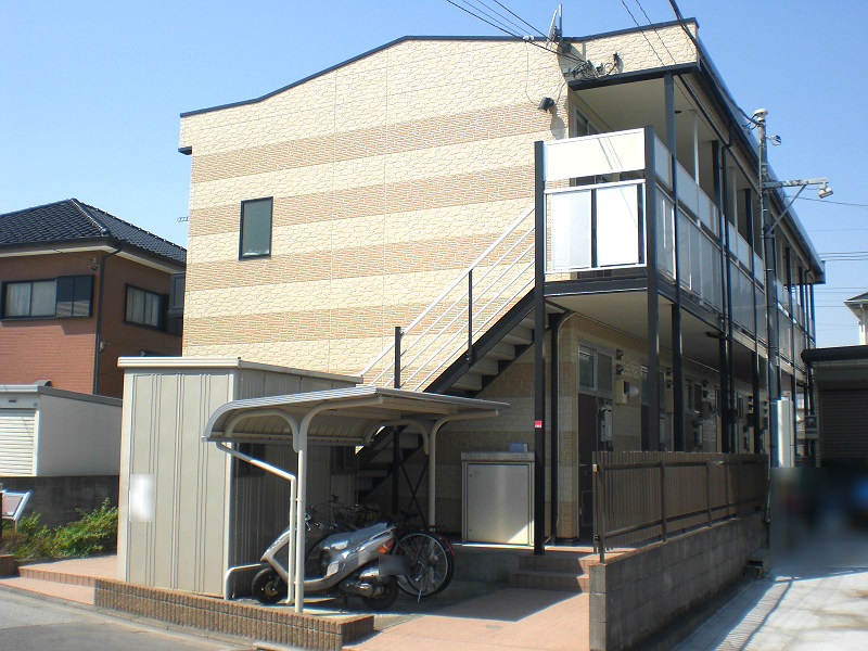 川口駅よりバス15分 1階 築21年の賃貸物件