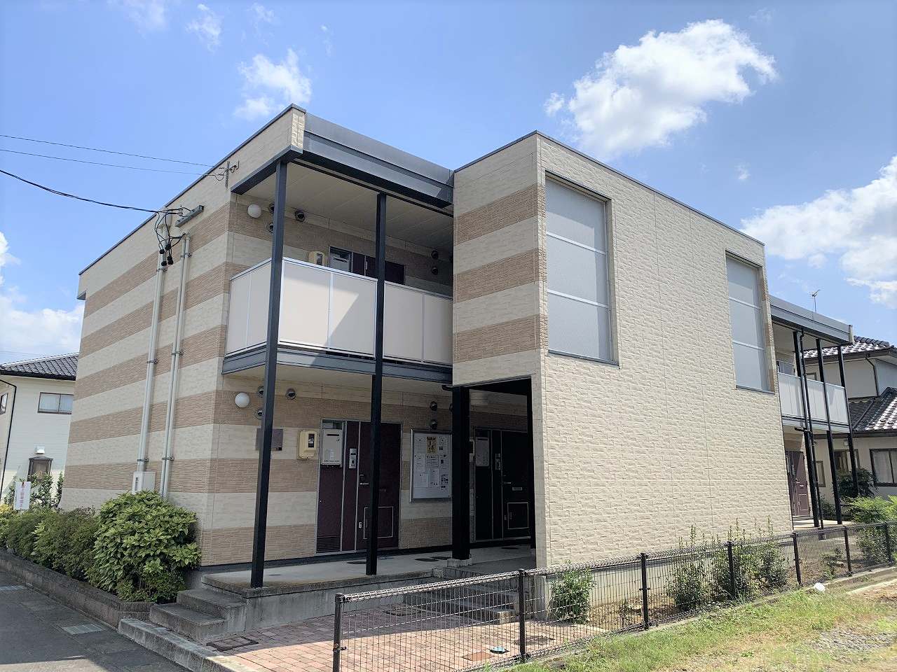 長野駅よりバス30分 築20年1ヶ月 2階建の賃貸物件