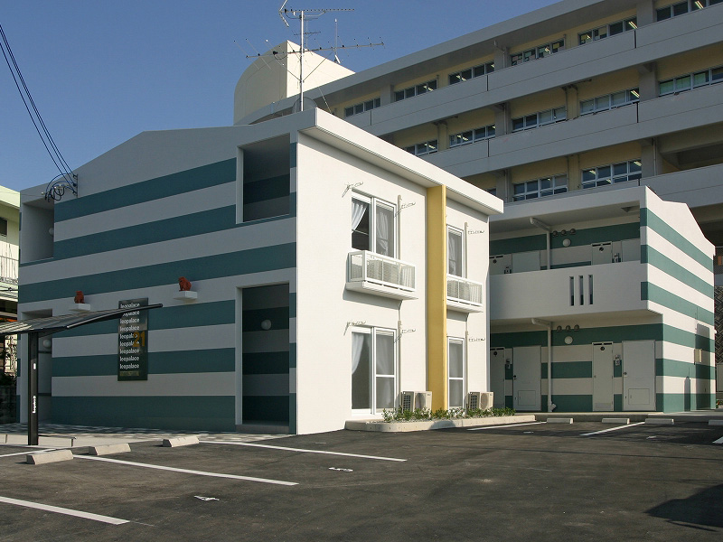 県庁前駅よりバス80分 築19年11ヶ月 2階建の賃貸物件