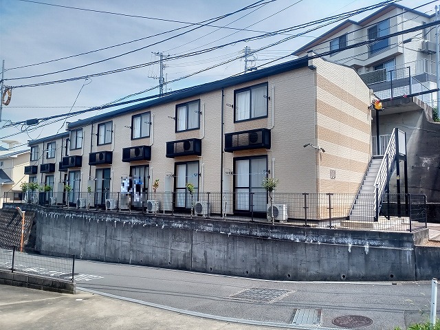 平和公園駅より徒歩14分 築19年11ヶ月 2階建の賃貸物件