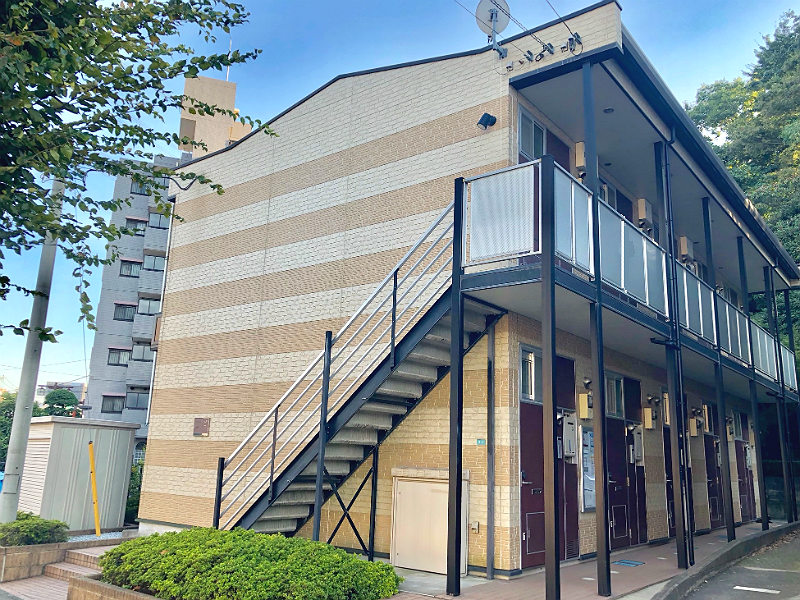 レオパレスフォレスト 2階 築20年の賃貸物件