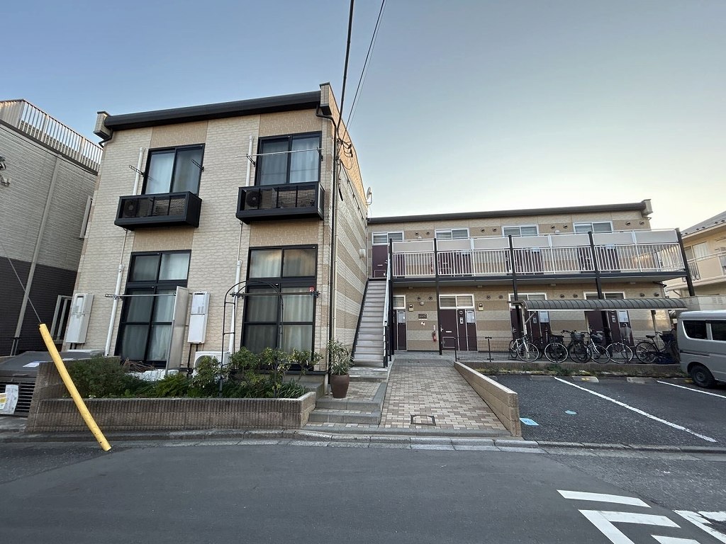 北浦和駅より徒歩20分 2階 築20年の賃貸物件