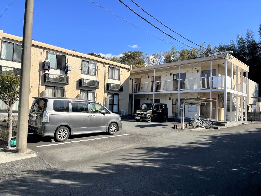 大仁駅より徒歩11分 築17年7ヶ月 2階建の賃貸物件