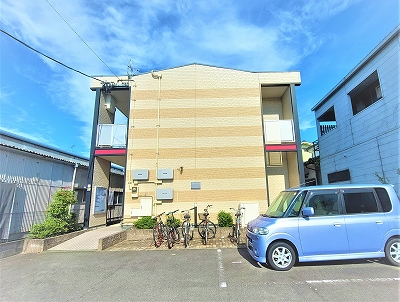 佐賀駅より徒歩26分 築20年1ヶ月 2階建の賃貸物件