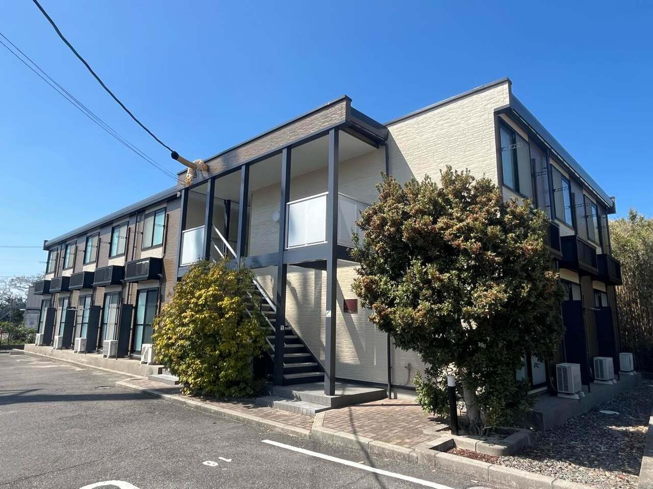 榎戸駅より徒歩13分 築19年11ヶ月 2階建の賃貸物件