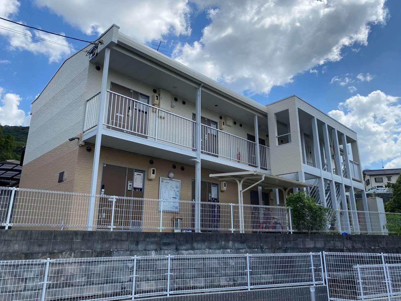 矢野駅より徒歩19分 築19年10ヶ月 2階建の賃貸物件