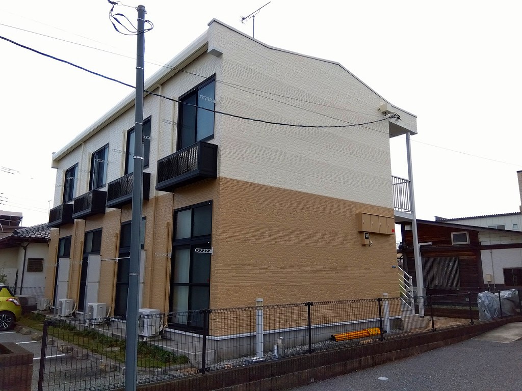 レオパレス横田新町の賃貸物件