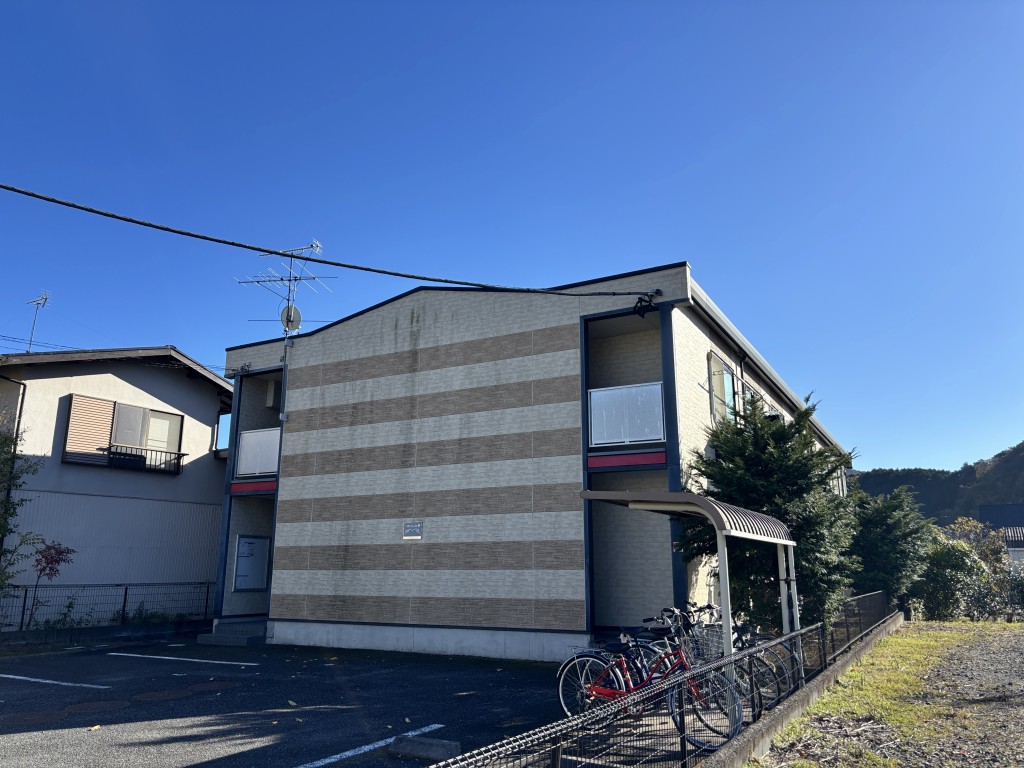 レオパレスプラチナヒルズの賃貸物件