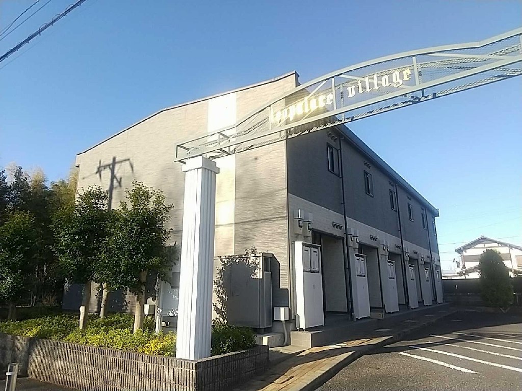 調布駅よりバス19分 築19年7ヶ月 2階建の賃貸物件