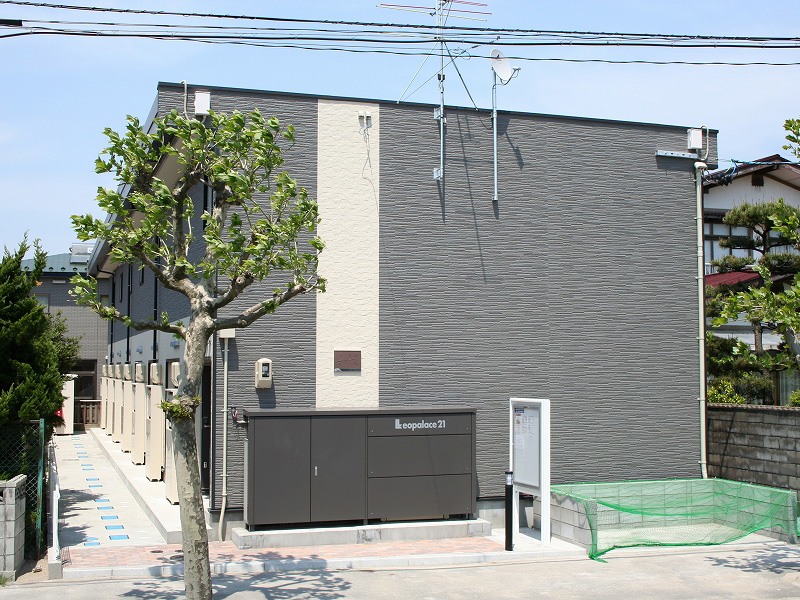 レオパレスラムールの賃貸物件