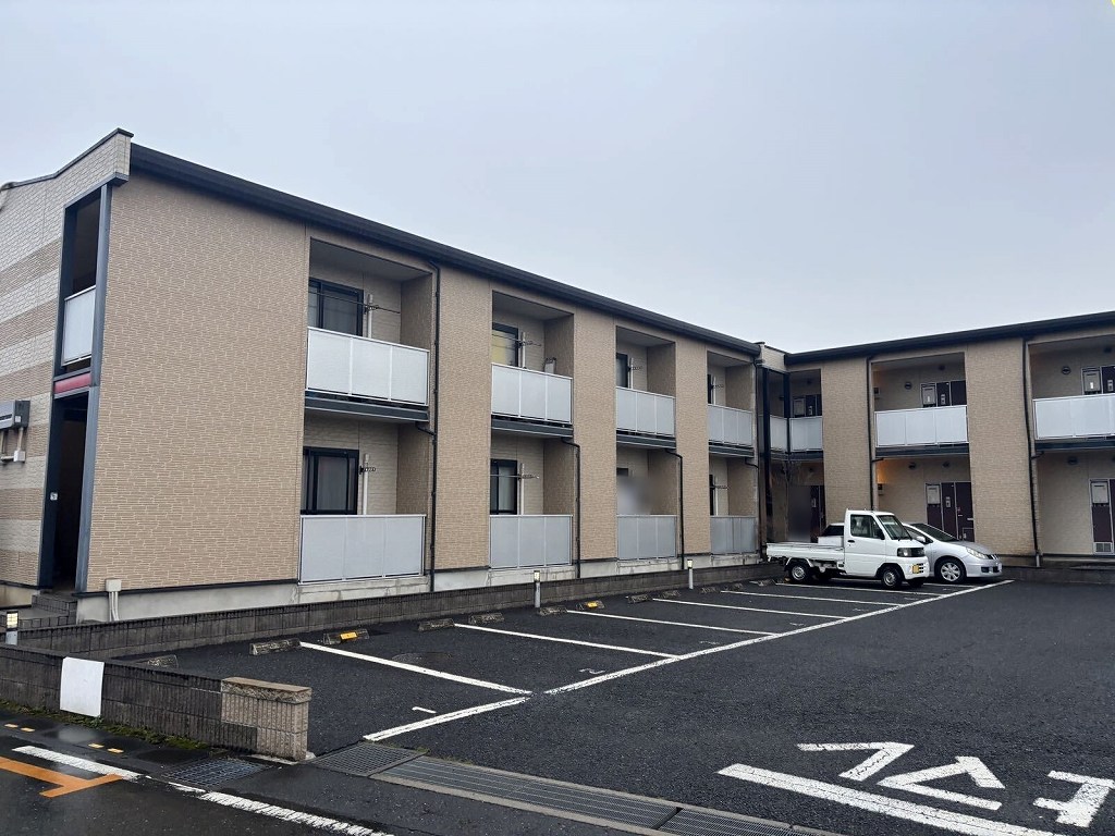 上尾駅よりバス19分 2階 築19年6ヶ月の賃貸物件