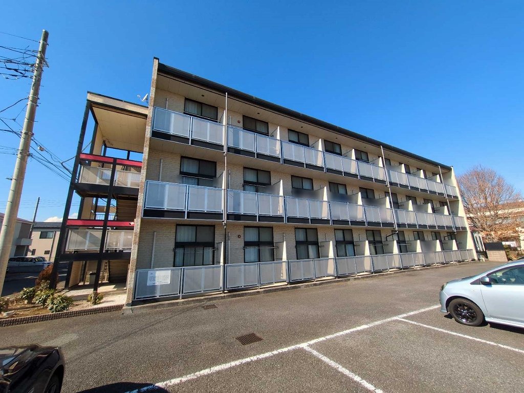 小作駅より徒歩17分 築19年8ヶ月 3階建の賃貸物件