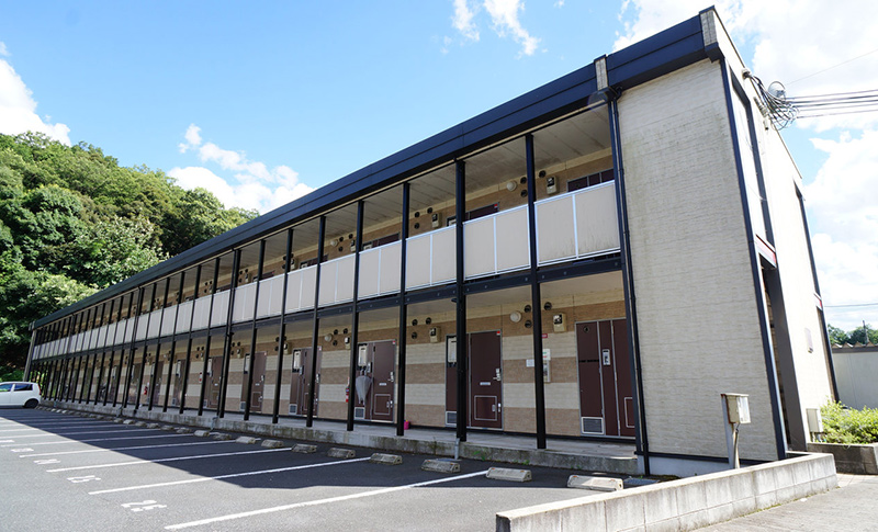 東舞鶴駅よりバス15分 築18年2ヶ月 2階建の賃貸物件