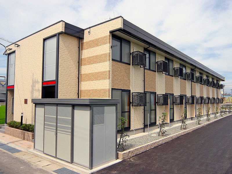 富山駅よりバス19分 築19年5ヶ月 2階建の賃貸物件