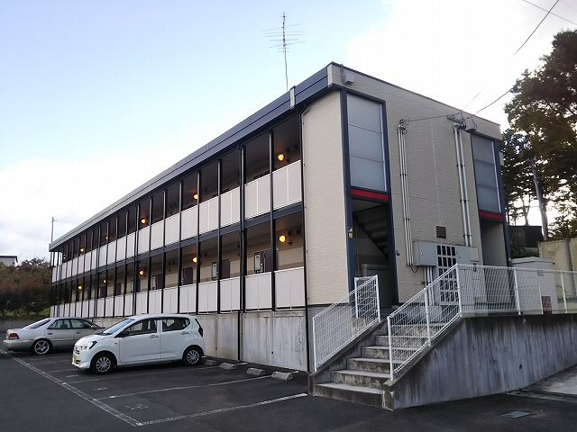 レオパレスセゾン 三ツ割の賃貸物件