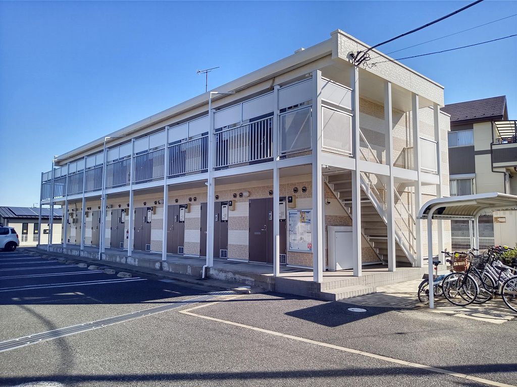 レオパレスカーサーセンの賃貸物件