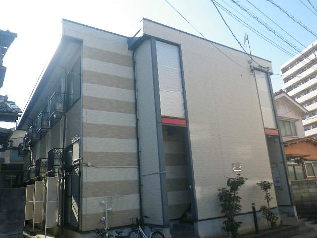 レオパレス芳斉の賃貸物件