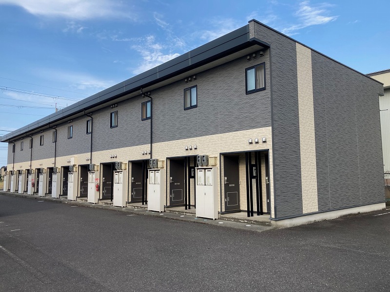 三松駅より徒歩7分 築19年4ヶ月 2階建の賃貸物件