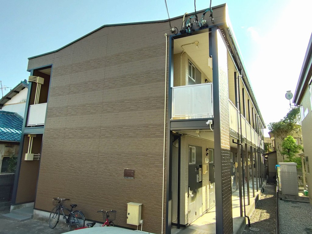 静岡駅より徒歩26分 築19年8ヶ月 2階建の賃貸物件