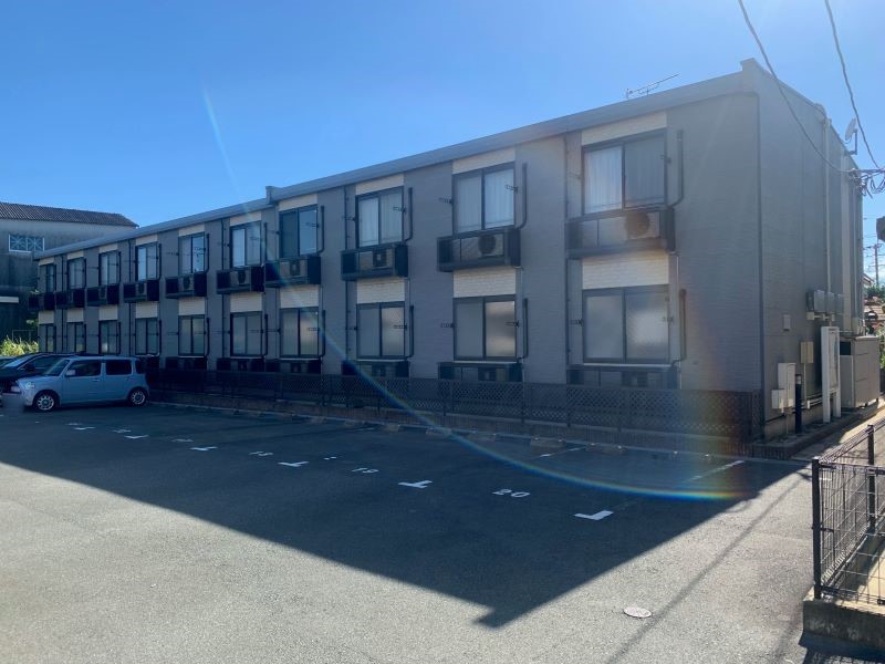 レオパレスユニバーサルヒーローの賃貸物件