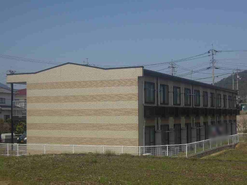 呉駅よりバス36分 築18年11ヶ月 2階建の賃貸物件