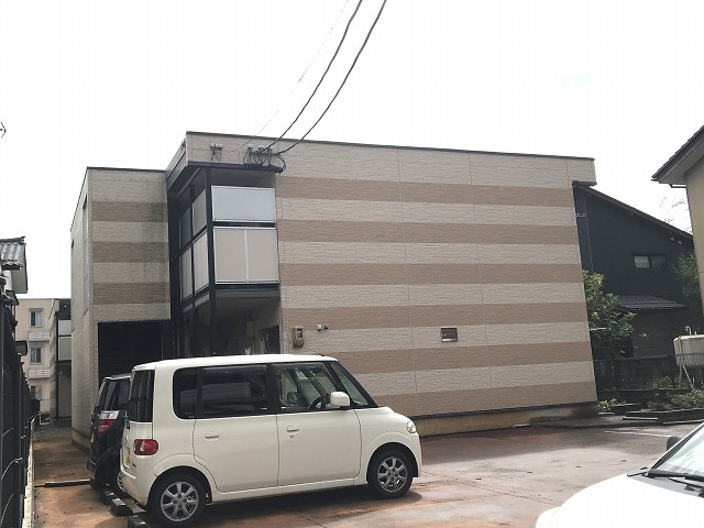 長岡駅より徒歩17分 築19年4ヶ月 2階建の賃貸物件