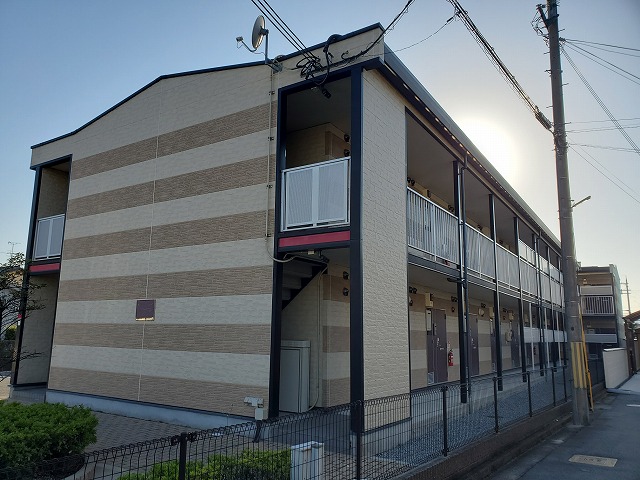 法隆寺駅より徒歩17分 築18年6ヶ月 2階建の賃貸物件