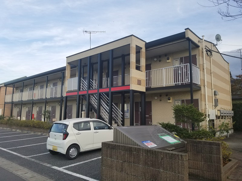 求名駅より徒歩13分 築18年8ヶ月 2階建の賃貸物件