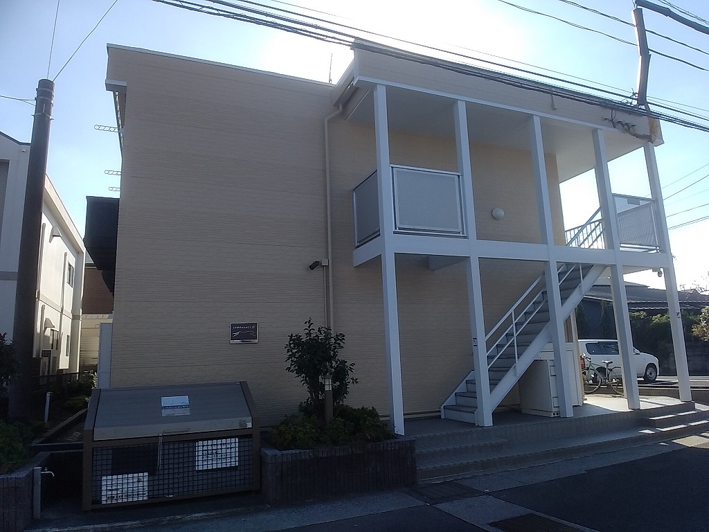 レオパレスエテルナの賃貸物件