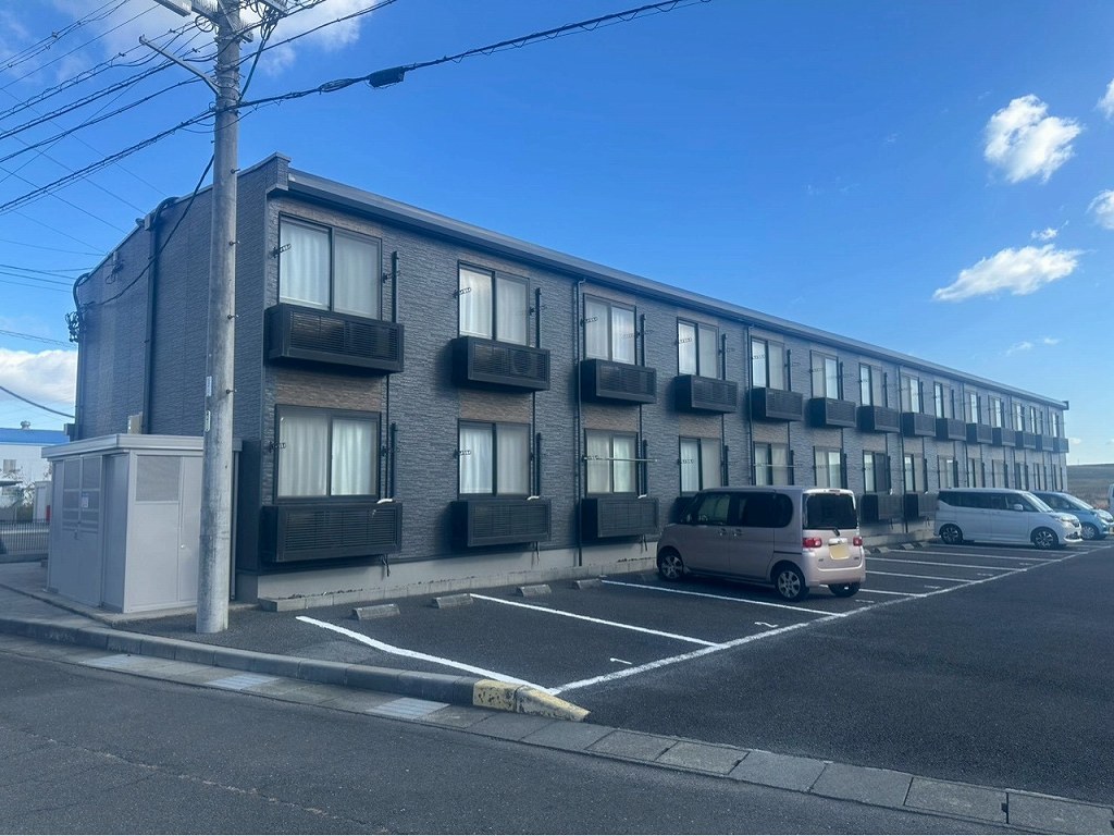 河原田駅より徒歩12分 築18年8ヶ月 2階建の賃貸物件