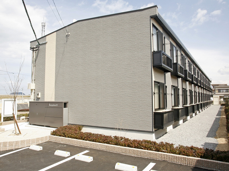東唐津駅より徒歩15分 築19年3ヶ月 2階建の賃貸物件