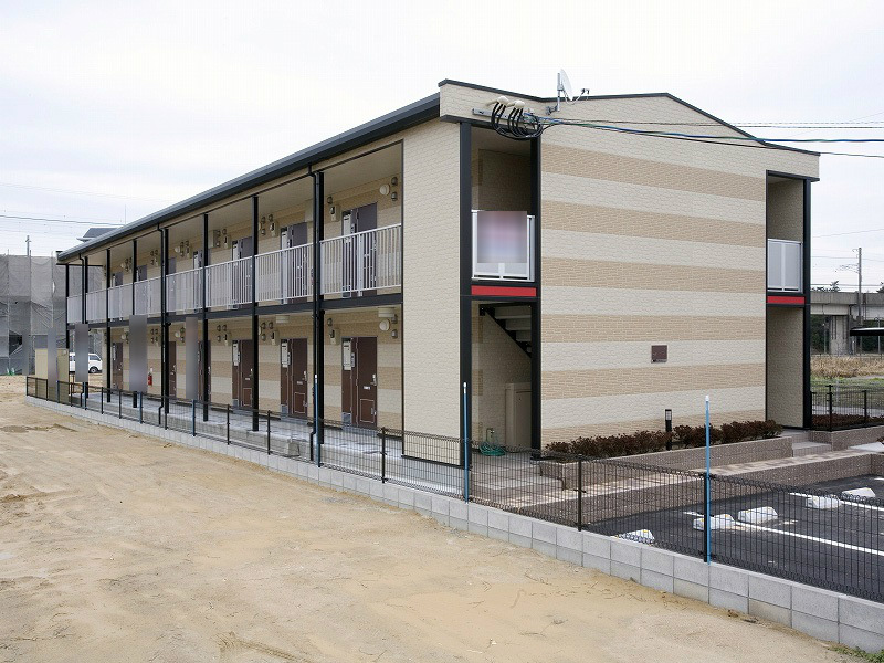 東唐津駅より徒歩4分 築18年9ヶ月 2階建の賃貸物件