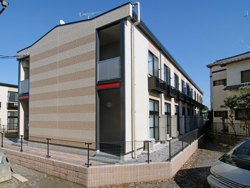 大宮駅よりバス23分 2階 築19年の賃貸物件