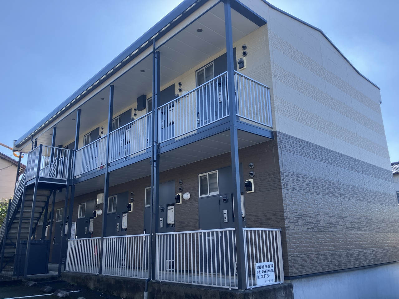 沼津駅よりバス14分 築18年9ヶ月 2階建の賃貸物件