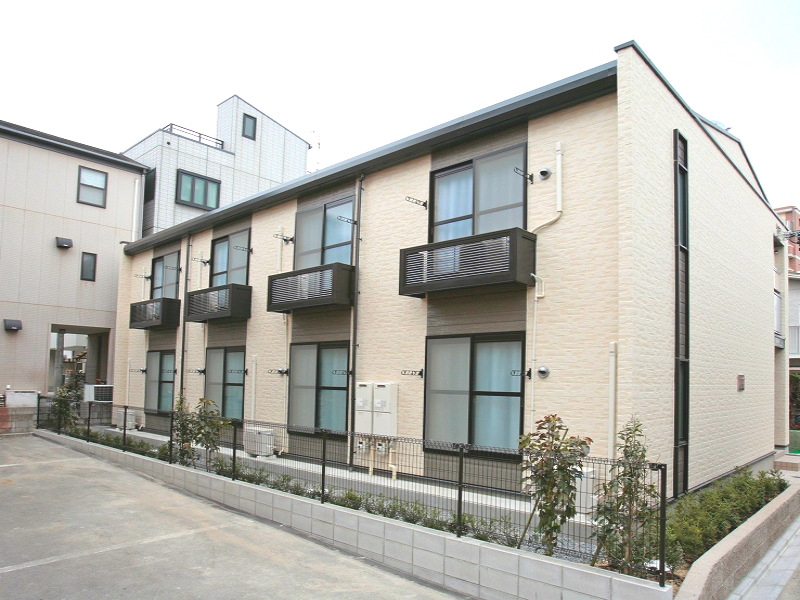 桜駅より徒歩3分 築18年7ヶ月 2階建の賃貸物件