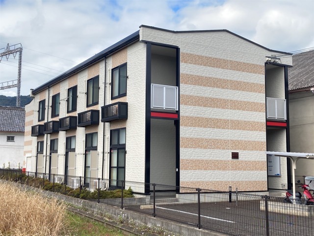 比叡山坂本駅より徒歩14分 築19年 2階建の賃貸物件